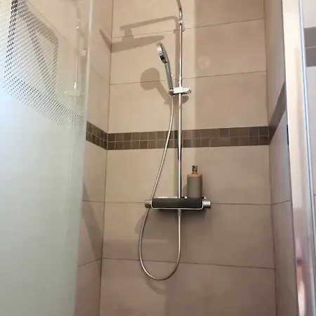 Appartamento Joli Contemporain, Calme Et Verdure. Martin-Chapon