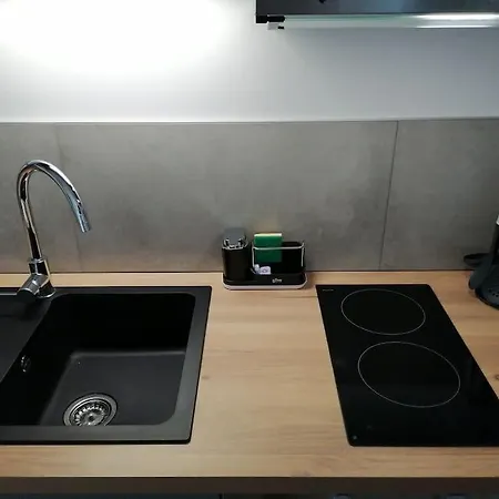 Joli Contemporain, Calme Et Verdure. Martin-Chapon